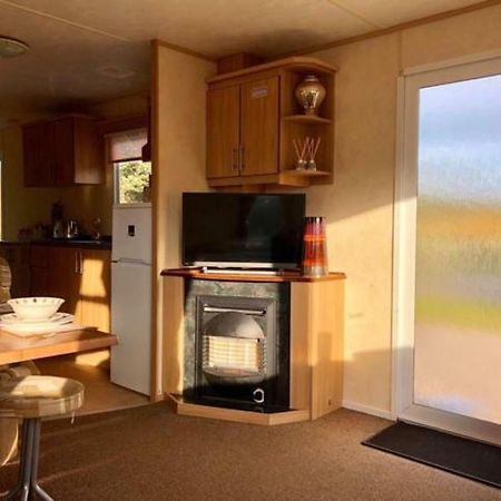 Caravan 50. Nairn lochloy holiday park Exterior foto